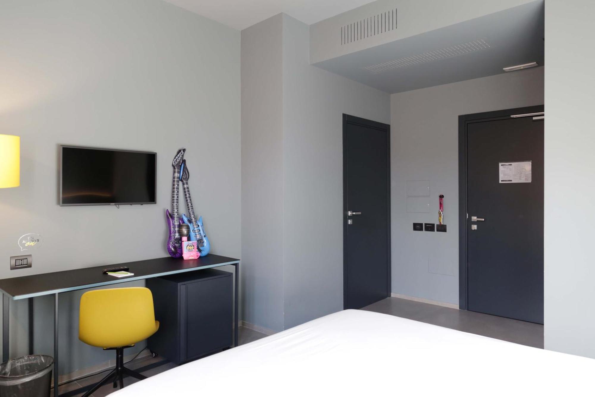 Arryvo Hotel Lecce Ngoại thất bức ảnh